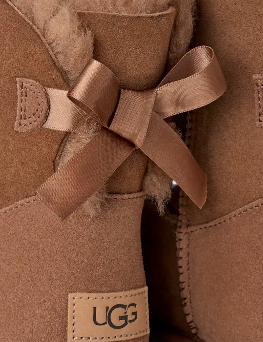 UGG MINI BAILEY BOW ROCKY OAK
