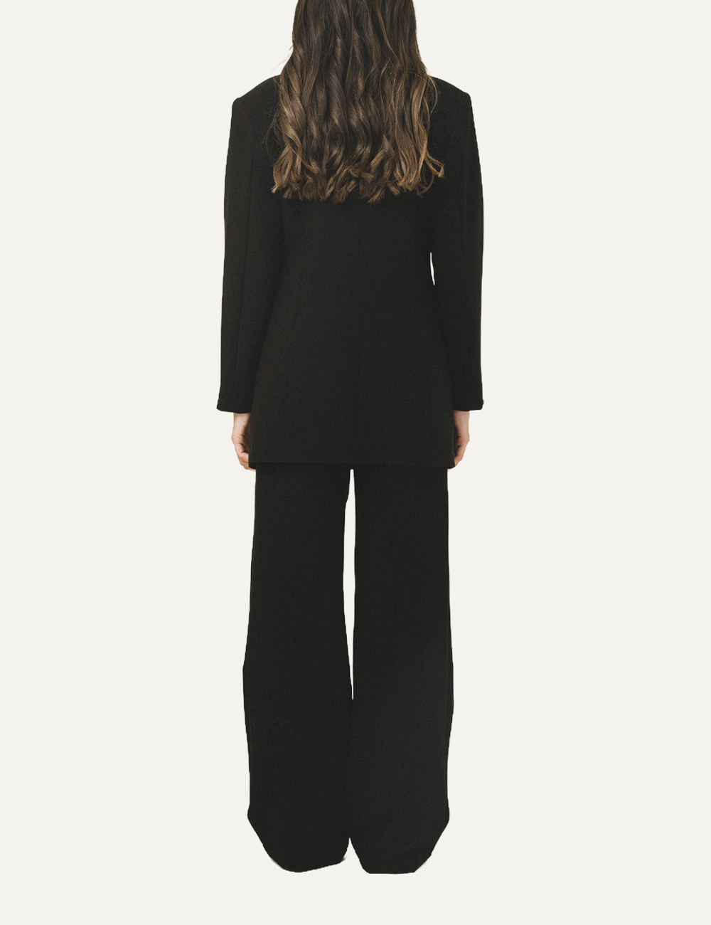 LOVE & ALICIA ISLA BLACK