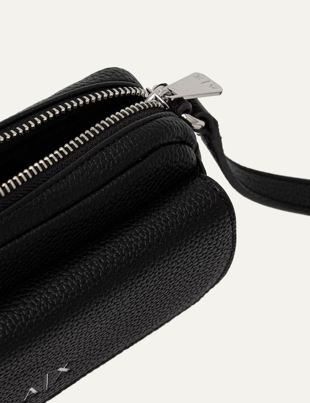 ARMANI EXCHANGE MESSENGER BAG