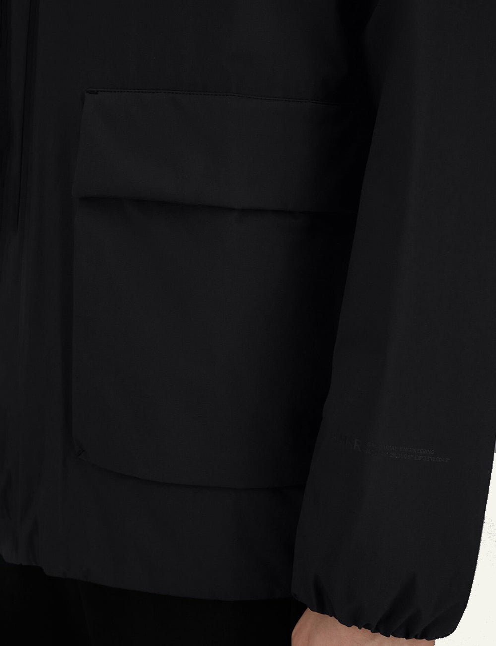 LAMINAR WOVEN JACKET BLACK