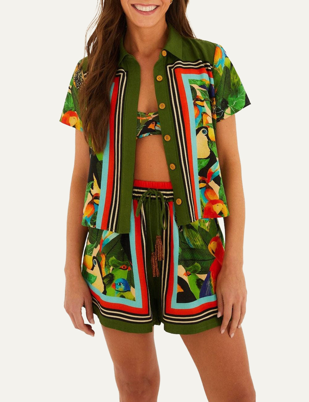 FARM Rio Bird Leaves Shorts full look, colorful tropical shorts για καλοκαιρινά looks