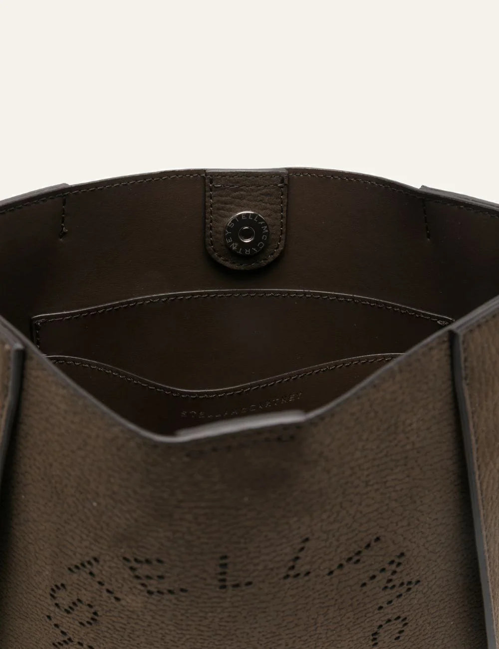 Stella McCartney Stella Logo tote interior view με vegan suede lining
