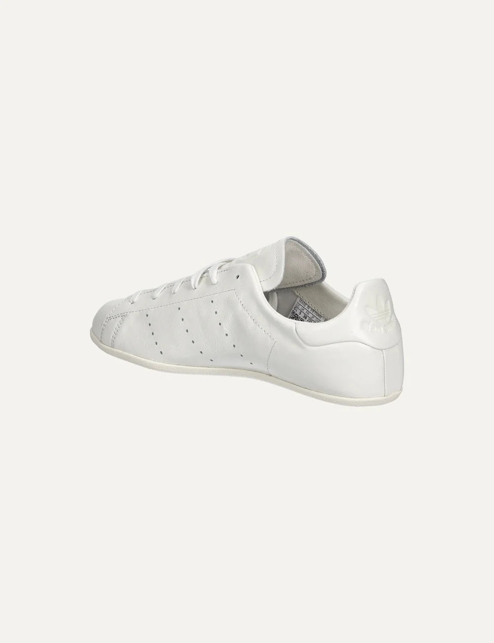 adidas Originals women white leather low-top sneakers with perforated 3-Stripes and rubber sole back