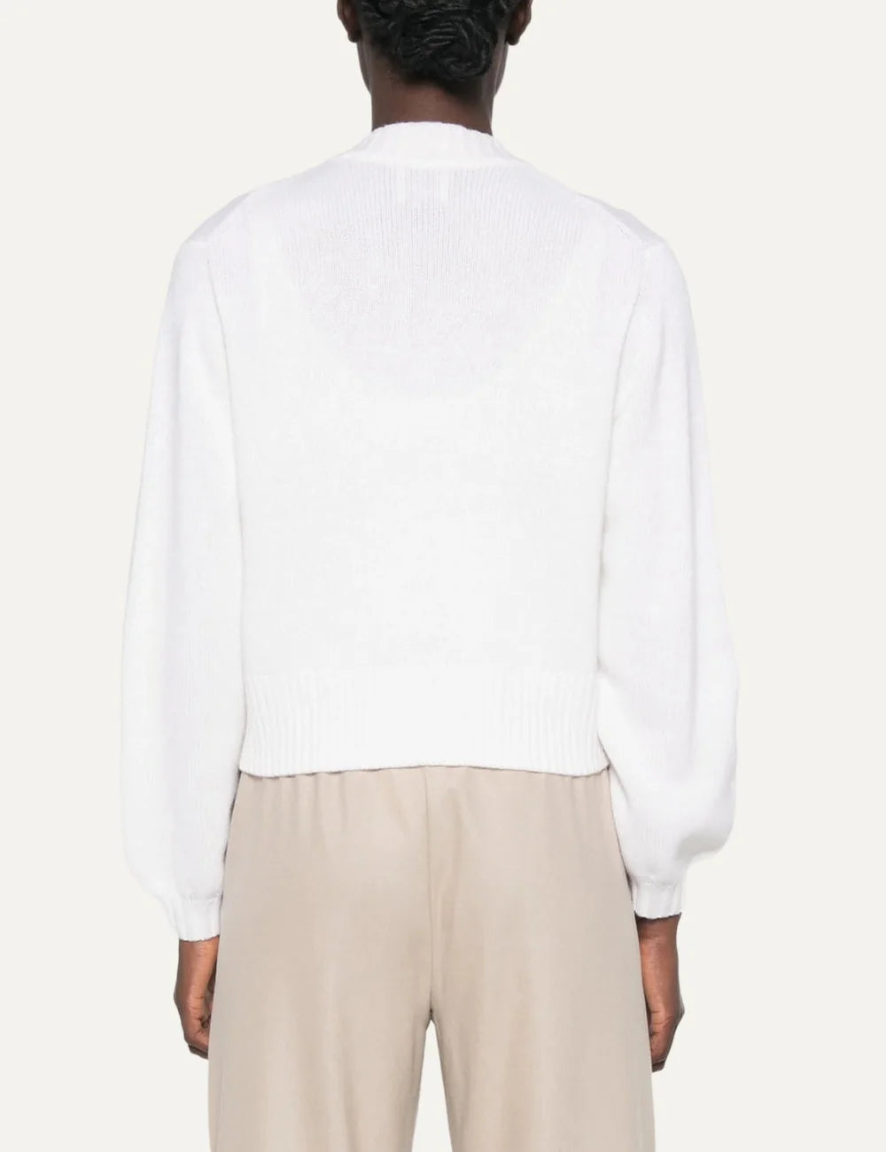 Allude women's white cashmere cropped cardigan with V-neck, three front buttons, puffed sleeves and ribbed trims back