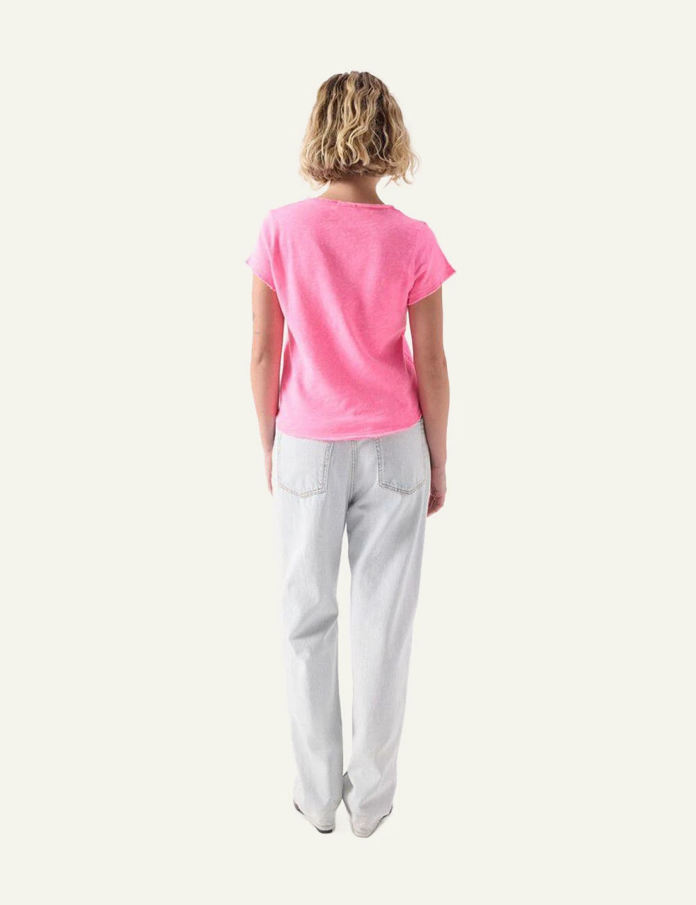 American Vintage t-shirt bright pink v-neck short sleeve back view