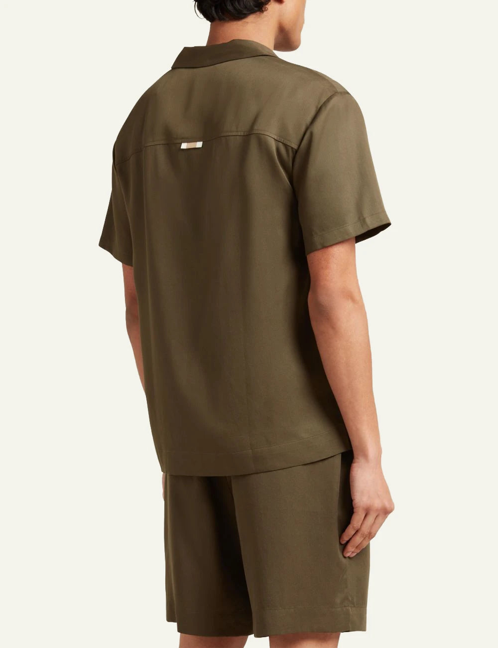 Che brown tencel shirt short sleeve camp collar chest pocket back