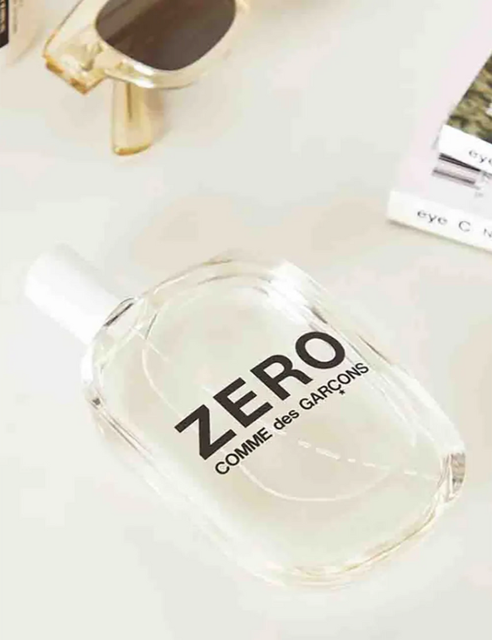 Comme des Garcons Zero eau de parfum clear bottle minimal top view