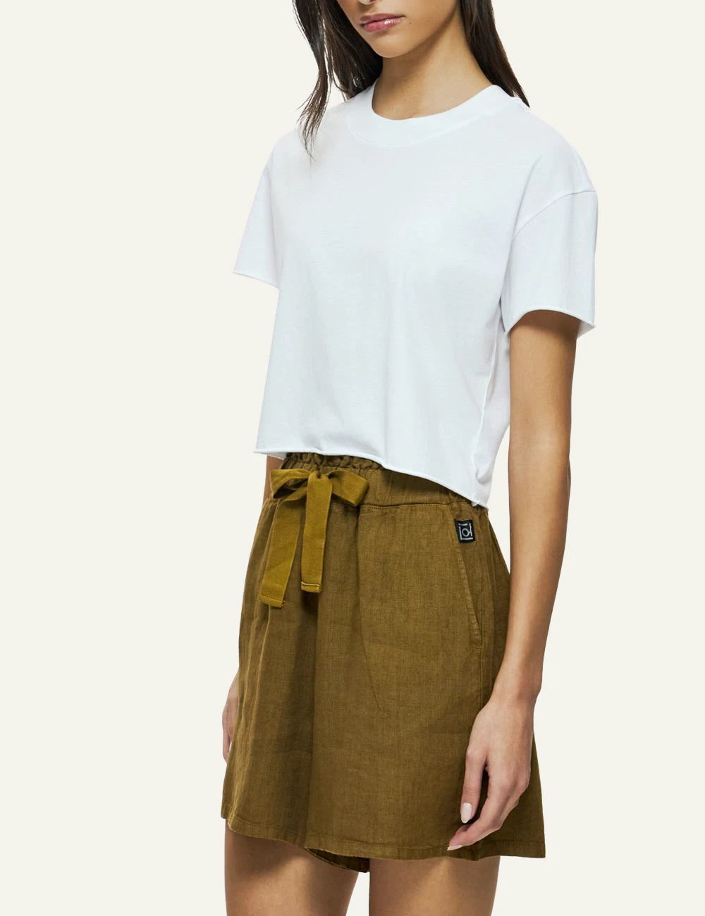 Dirty Laundry boxy t-shirt white side look