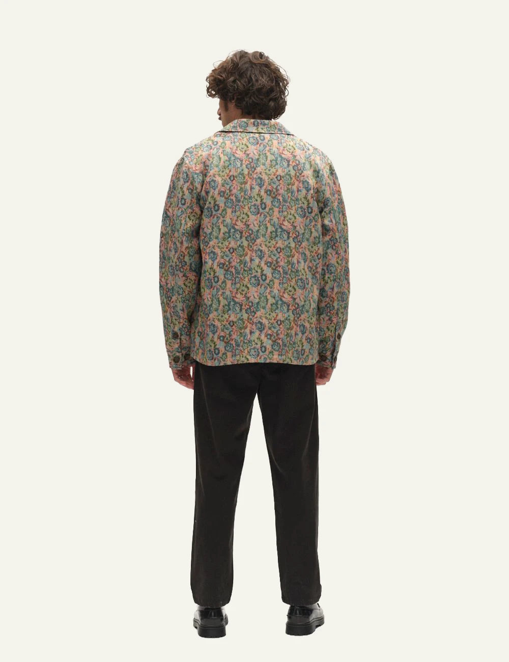 Gabba cropped trousers black relaxed fit pleated back view
