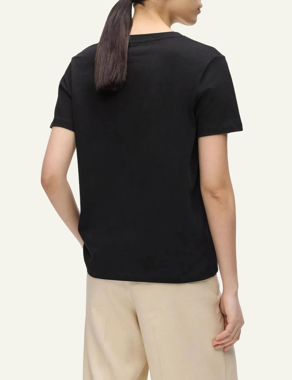 Karl Lagerfeld B2W17096 essential v neck t shirt black back