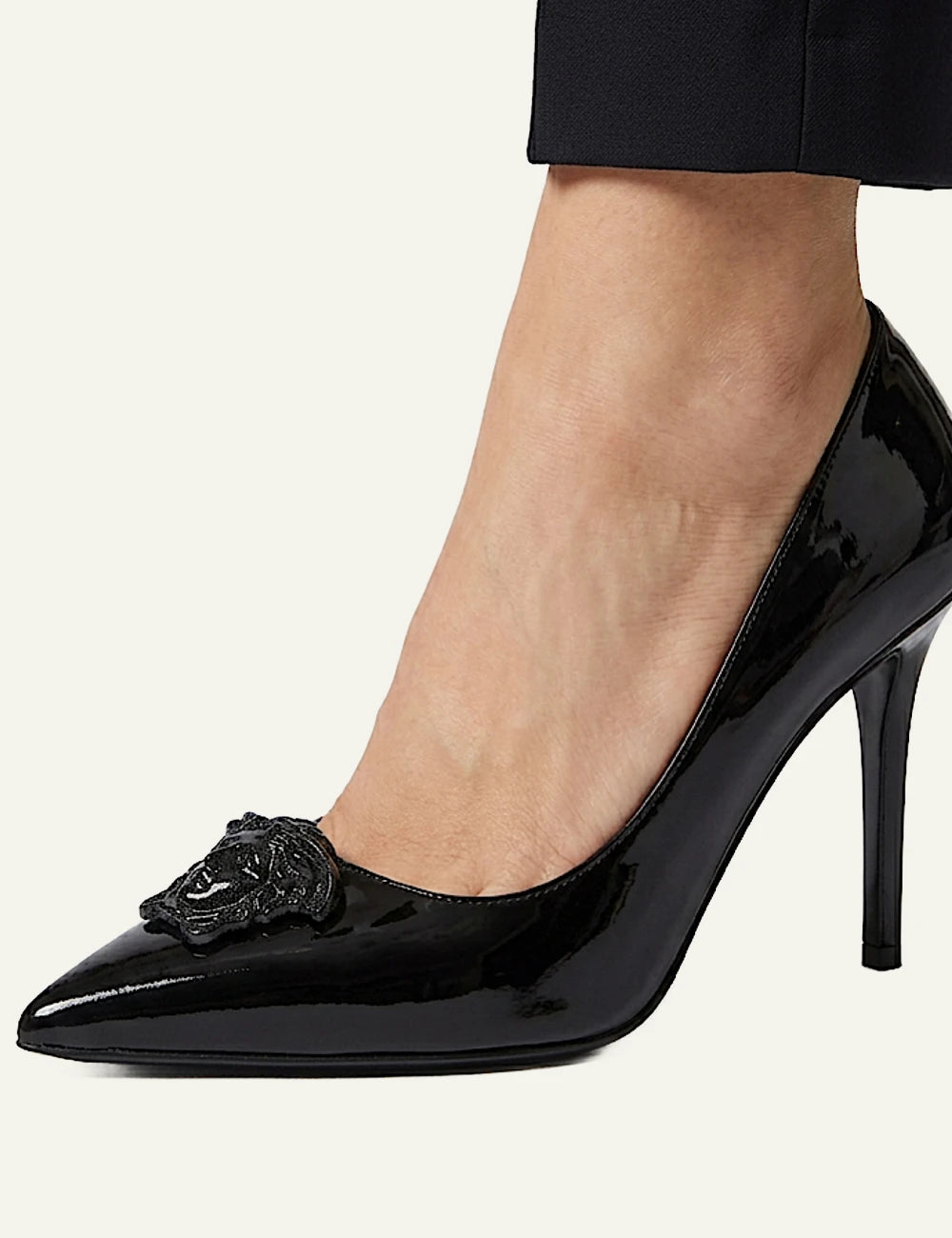 Kurt Geiger Belgravia Eagle Court black patent leather pumps with eagle embellishment model