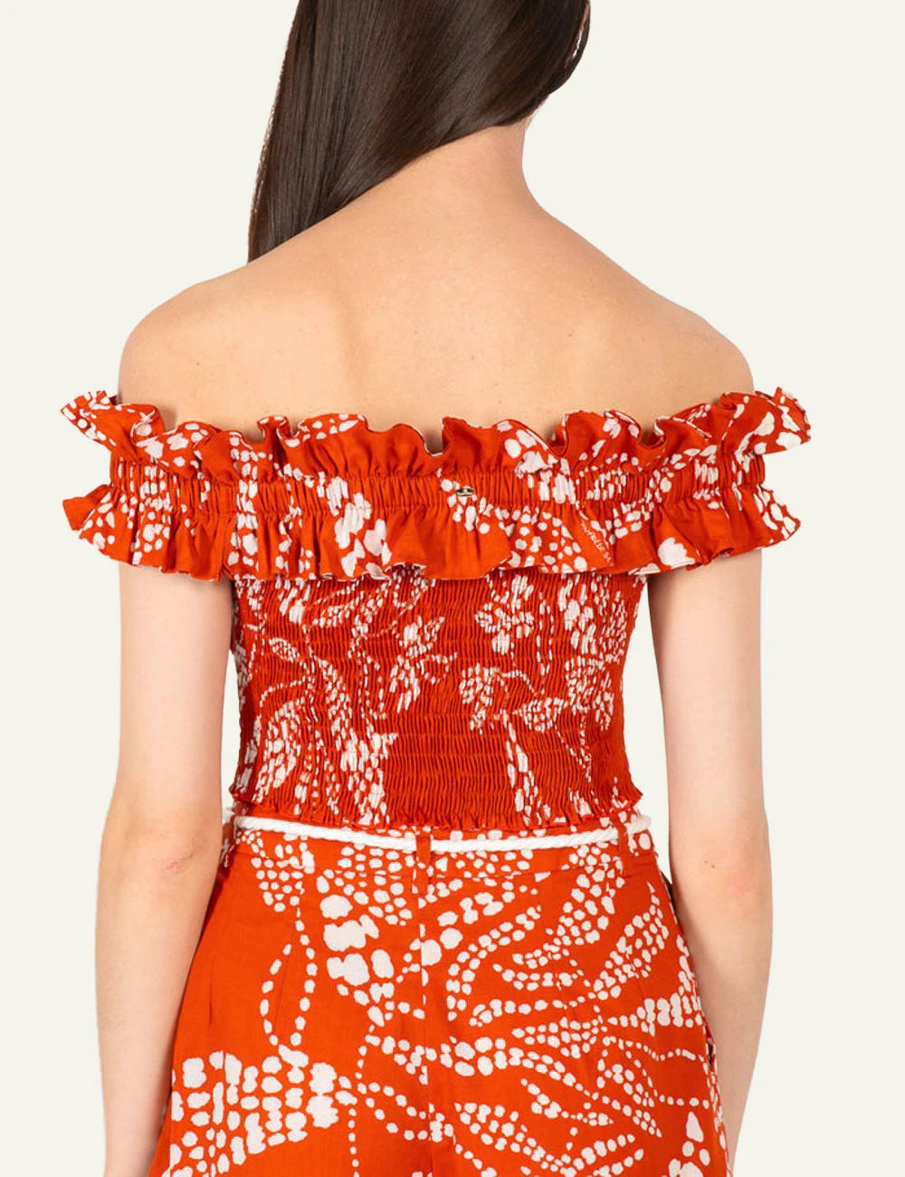 La Poupette Alitza top paprika print off shoulder smocked crop back