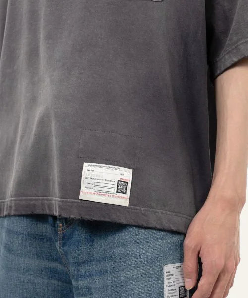 Maison Mihara Yasuhiro t-shirt hem label distressed detail