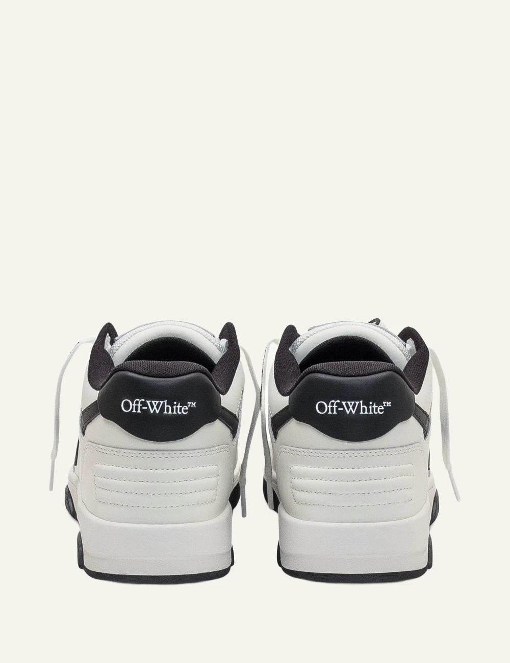 Off-White OOO sneaker white black arrow logo back view
