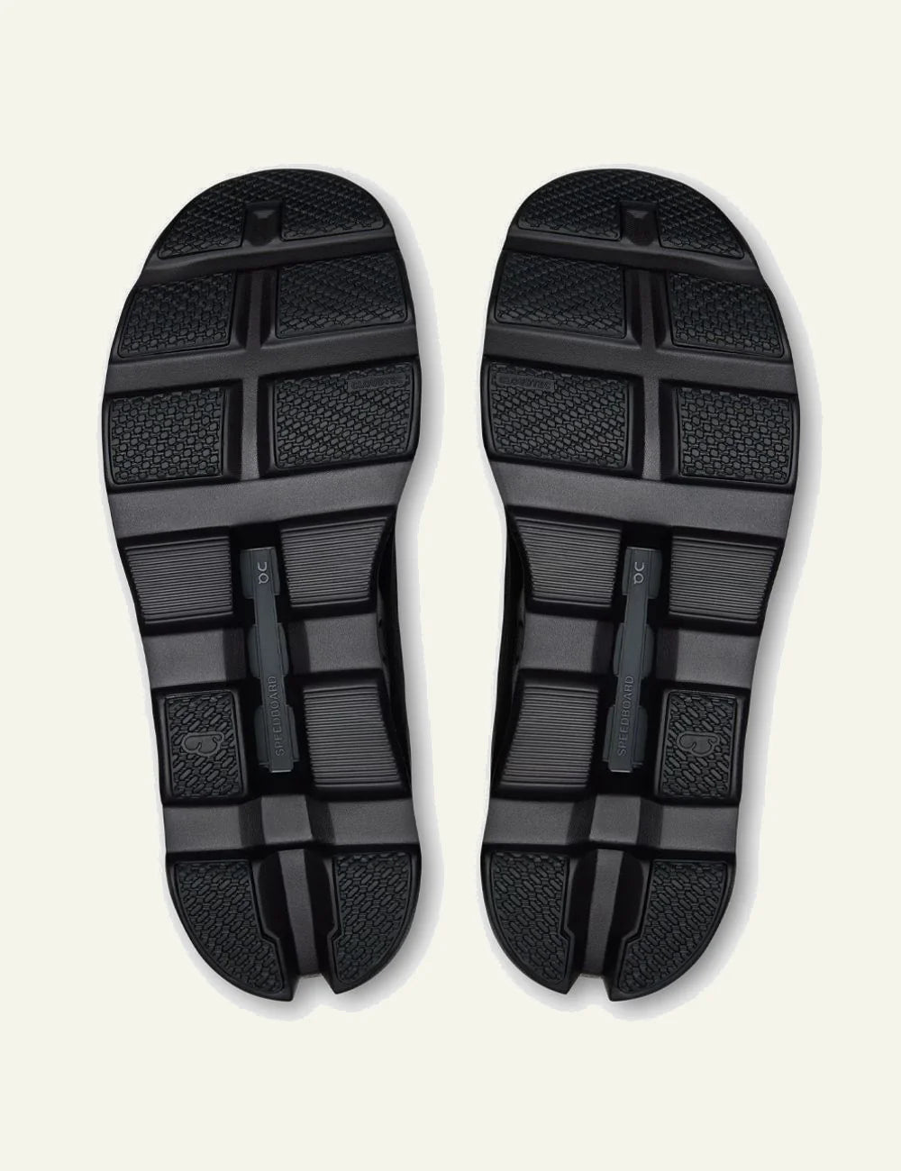 on cloudmonster sneaker total black sole