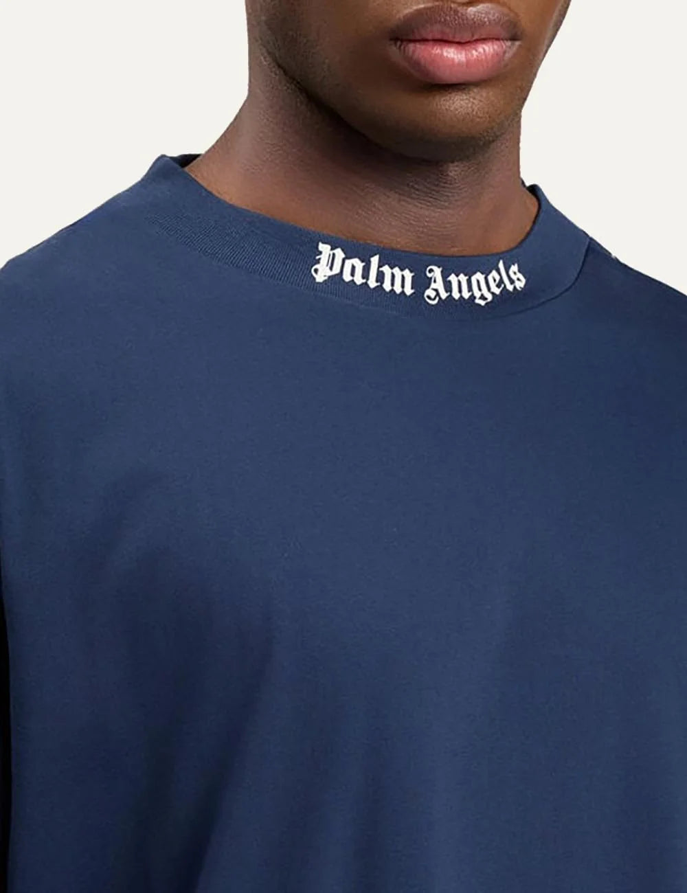 palm angels t shirt blue logo collar front detail view