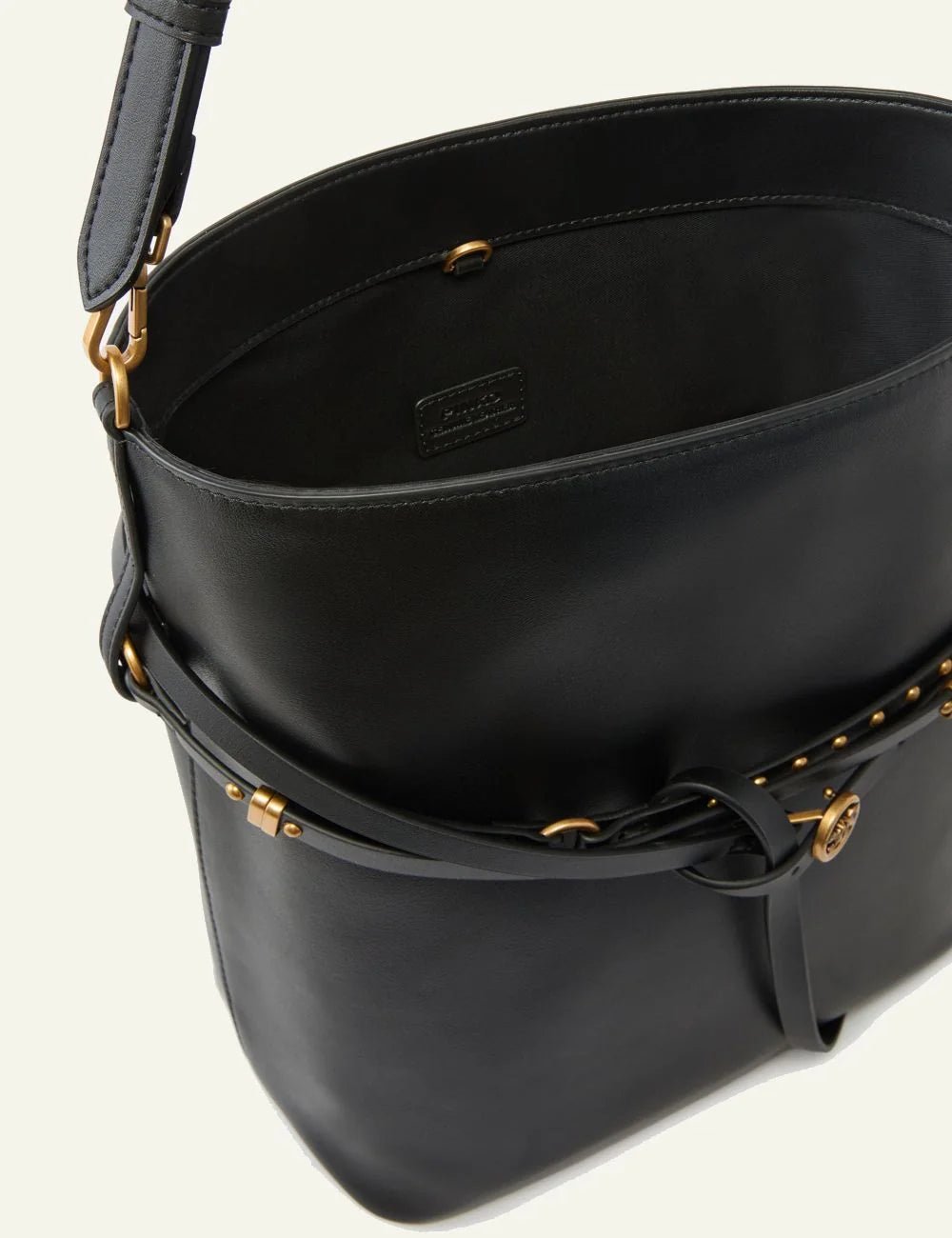 Pinko bucket belt bag black leather shoulder bag me studs kai Love Birds detail top veiw