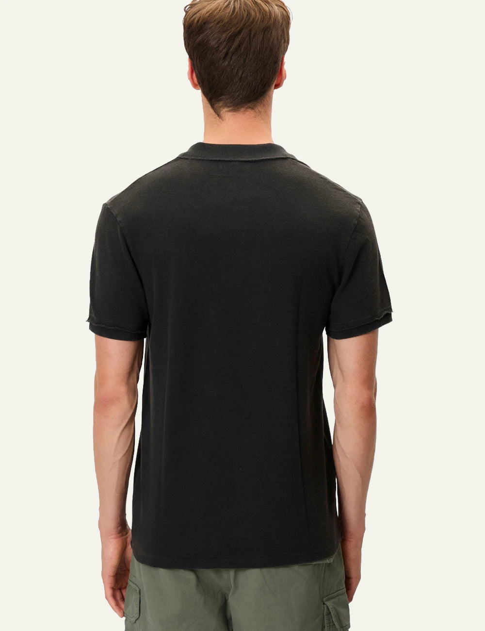 black piquet polo t shirt short sleeves classic collar back model view