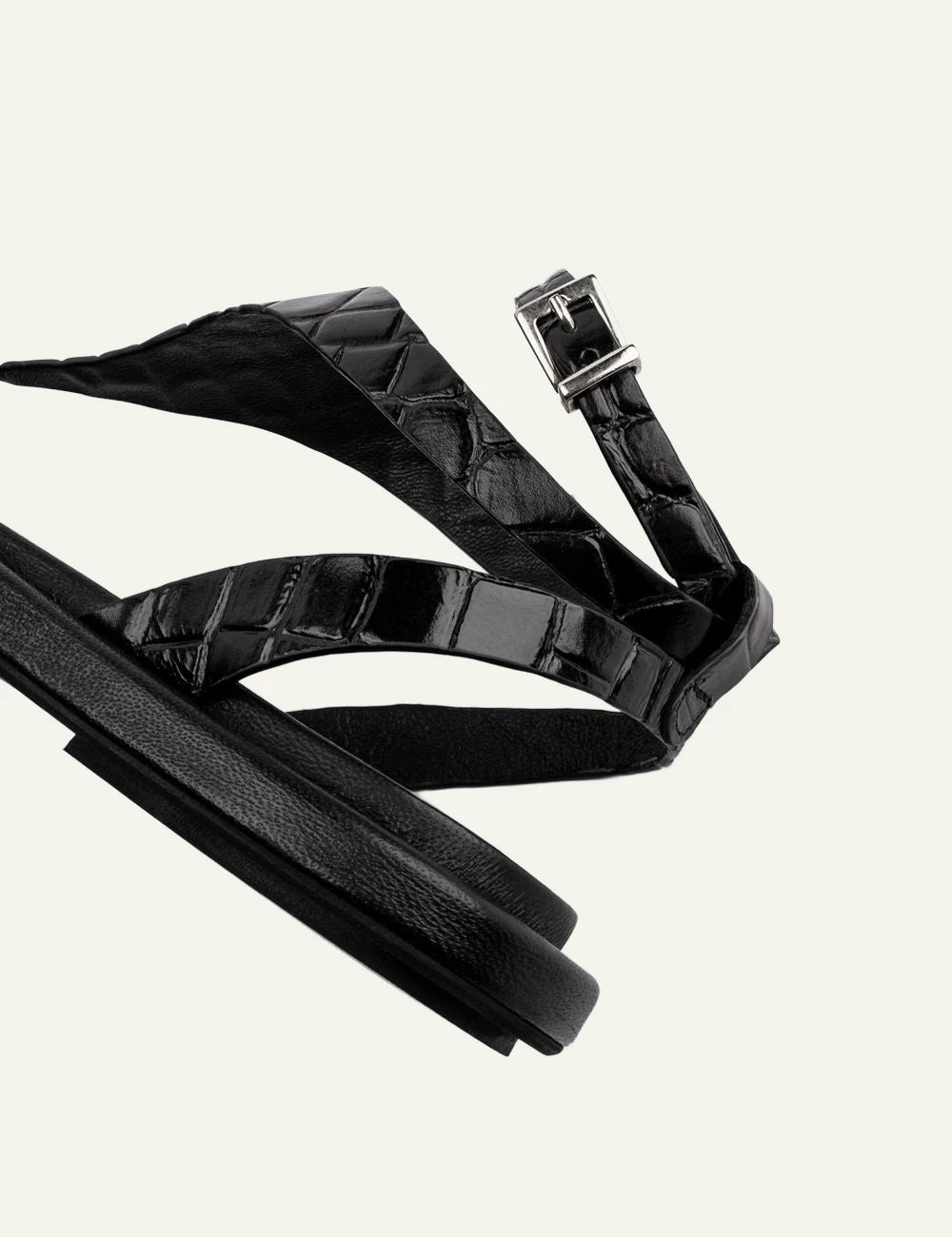 Poeve Isma sandals nero croco leather back view t-bar
