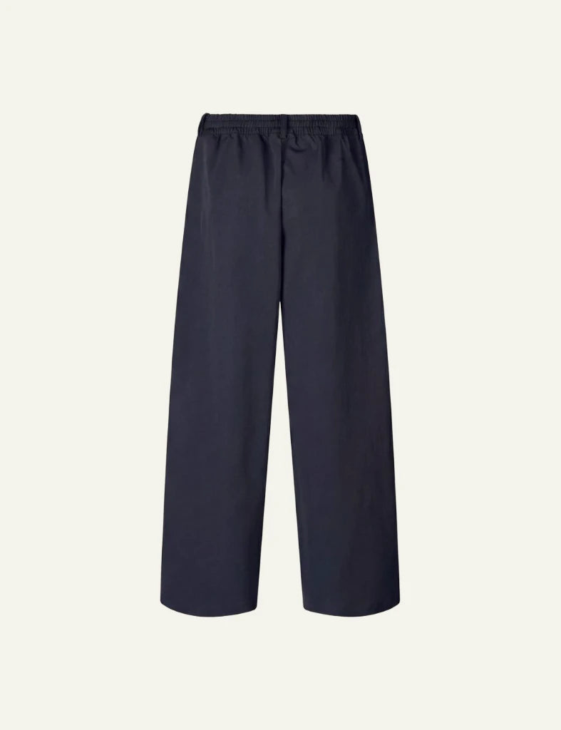 Save The Duck carrot fit pant navy gabardine high waist back flat view