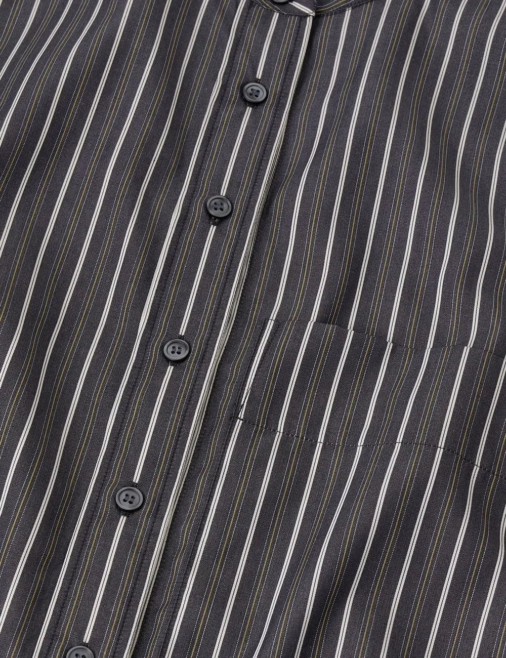Soeur Hannah shirt black striped cotton poplin short sleeve detail view