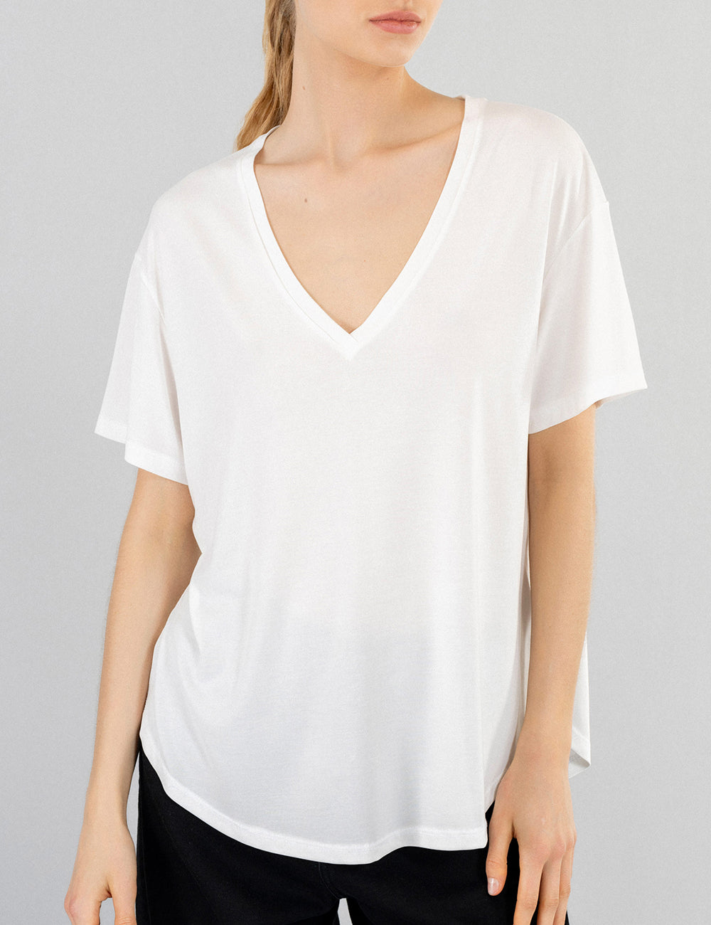 PHILOSOPHY BASIC CUPRO V NECK TOP PHILOSOPHY