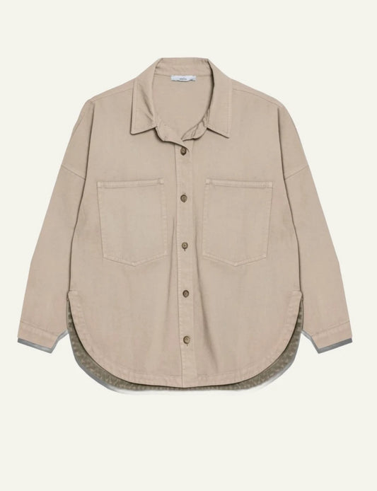 Milla shirt long sleeve beige 2 pockets front