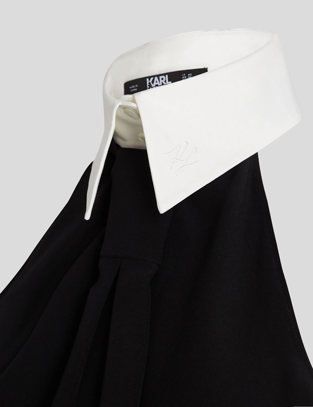 KARL LAGERFELD SLVLESS COLLAR & TIE TOP KARL LAGERFELD