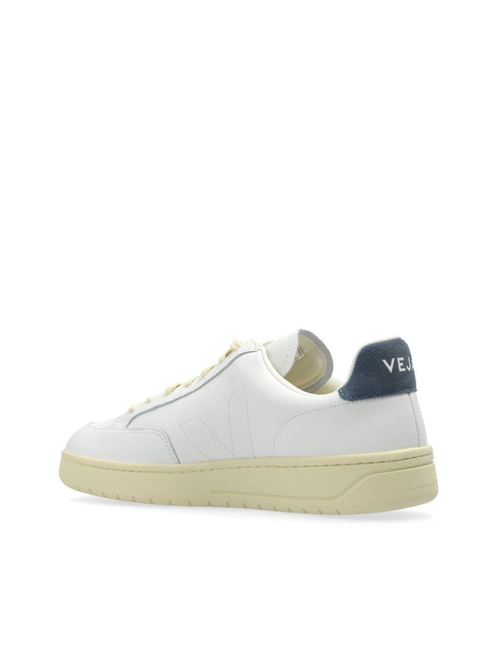 VEJA V-12 STITCH O.T VEJA