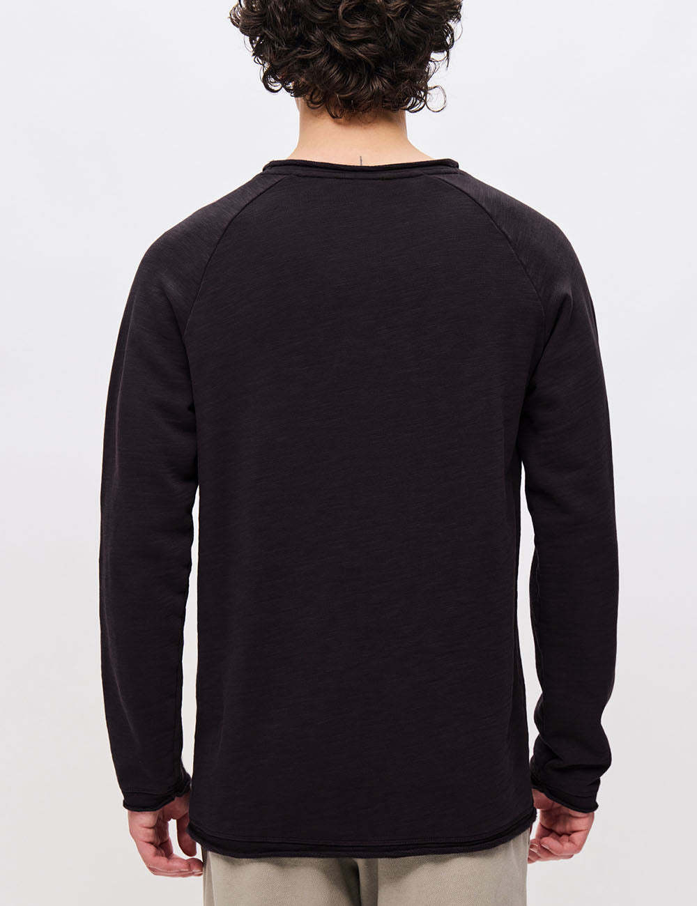 DIRTY LAUNDRY RAGLAN CREWNECK WITH RAW EDGES