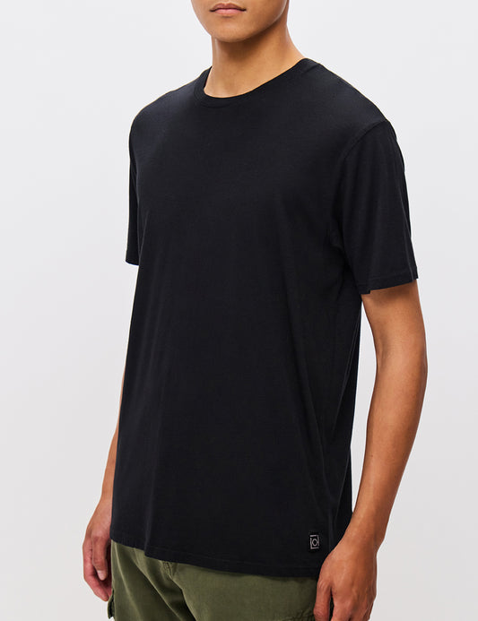 DIRTY LAUNDRY RELAXED ROUNDNECK T-SHIRT