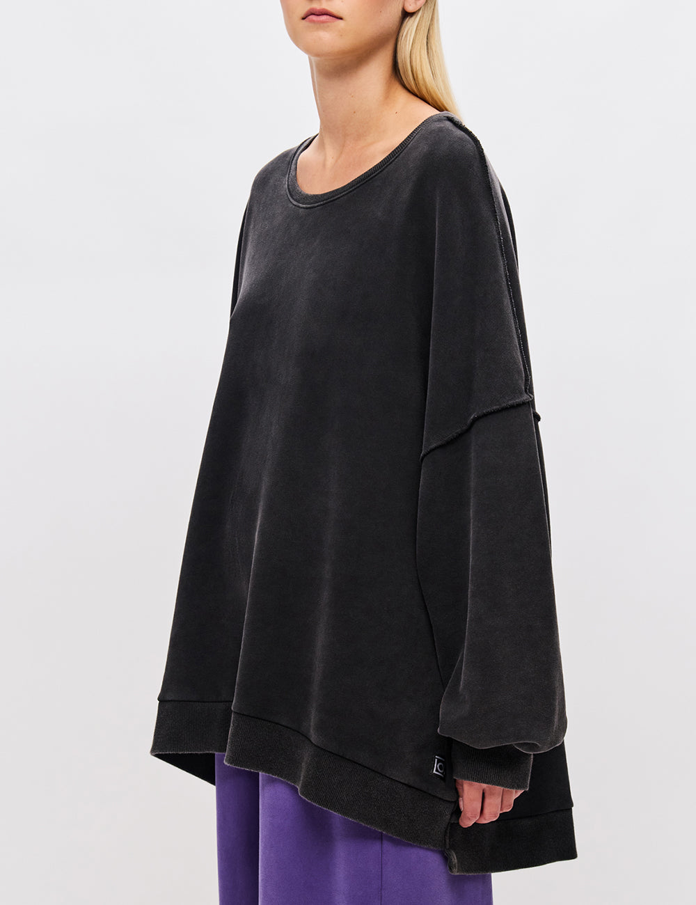 DIRTY LAUNDRY OVERSIZED ASSYMETRIC CREWNECK