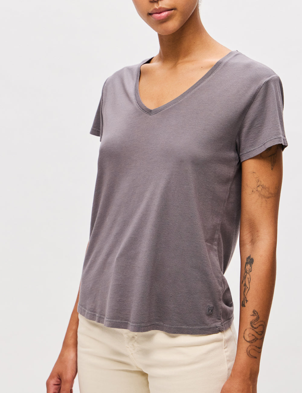 DIRTY LAUNDRY V-NECK T-SHIRT