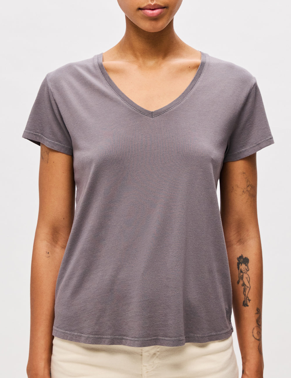 DIRTY LAUNDRY V-NECK T-SHIRT