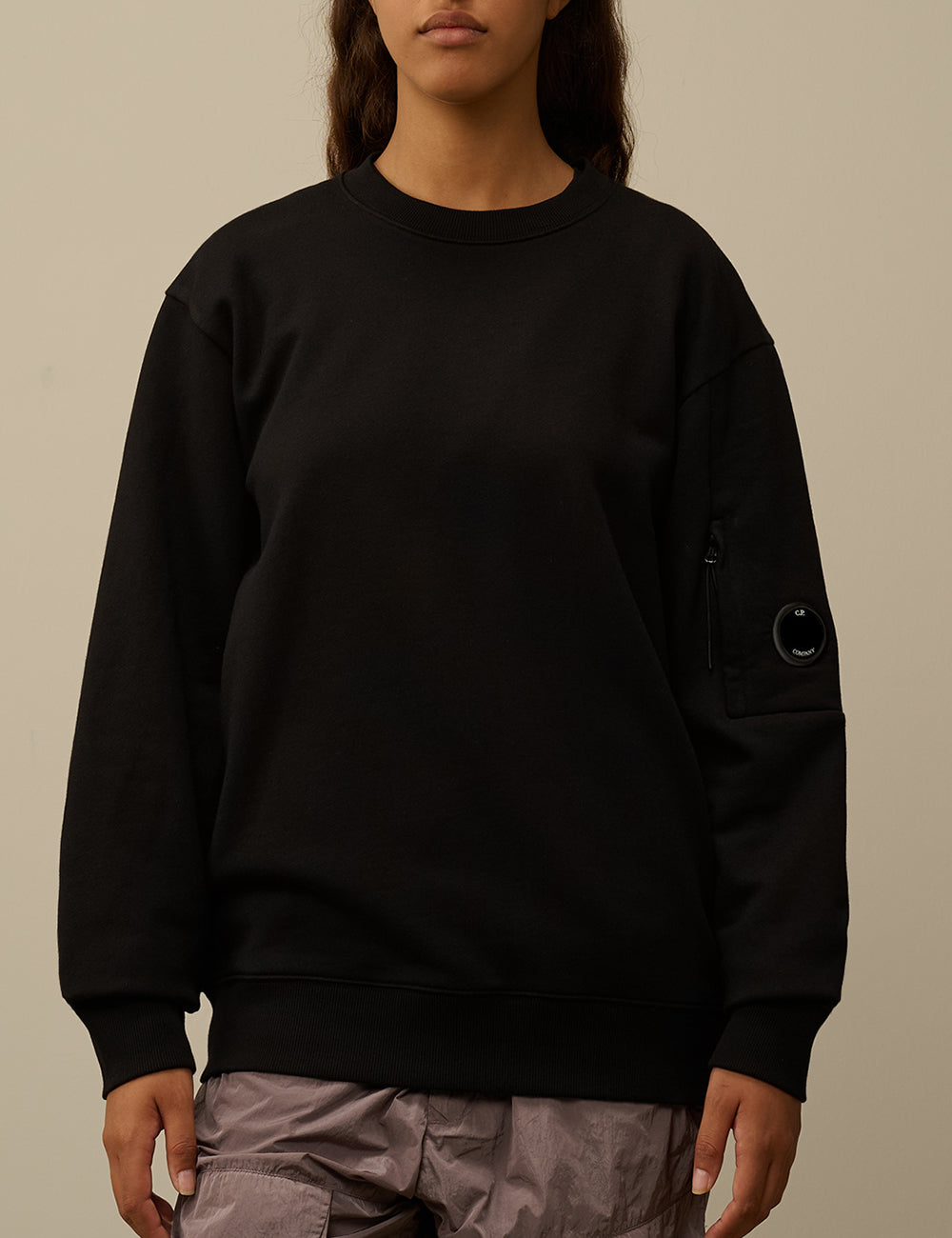 C.P COMPANY CREW NECK LENS SWEATSHIRT