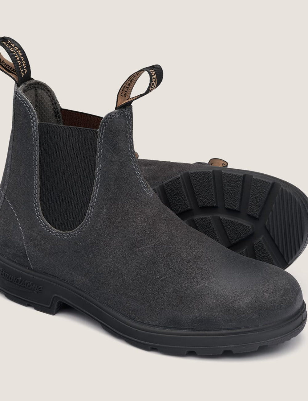 BLUNDSTONE ELASITC SIDE BOOT-SUEDE WAXY