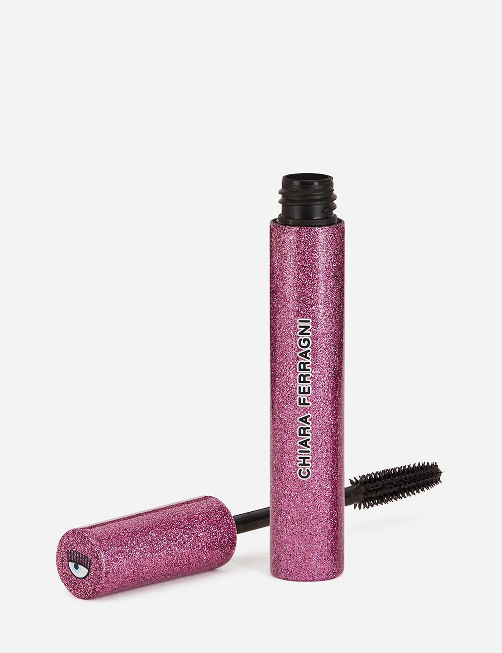 CHIARA FERRAGNI MASCARA - UNPOSTED 01