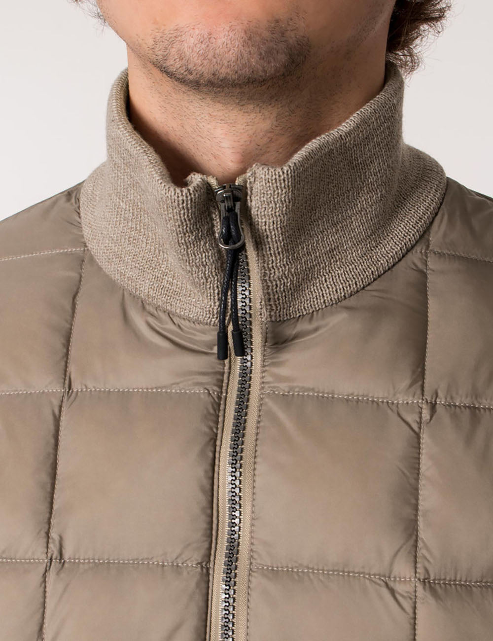 TAION HI NECK KNIT DOWN JACKET