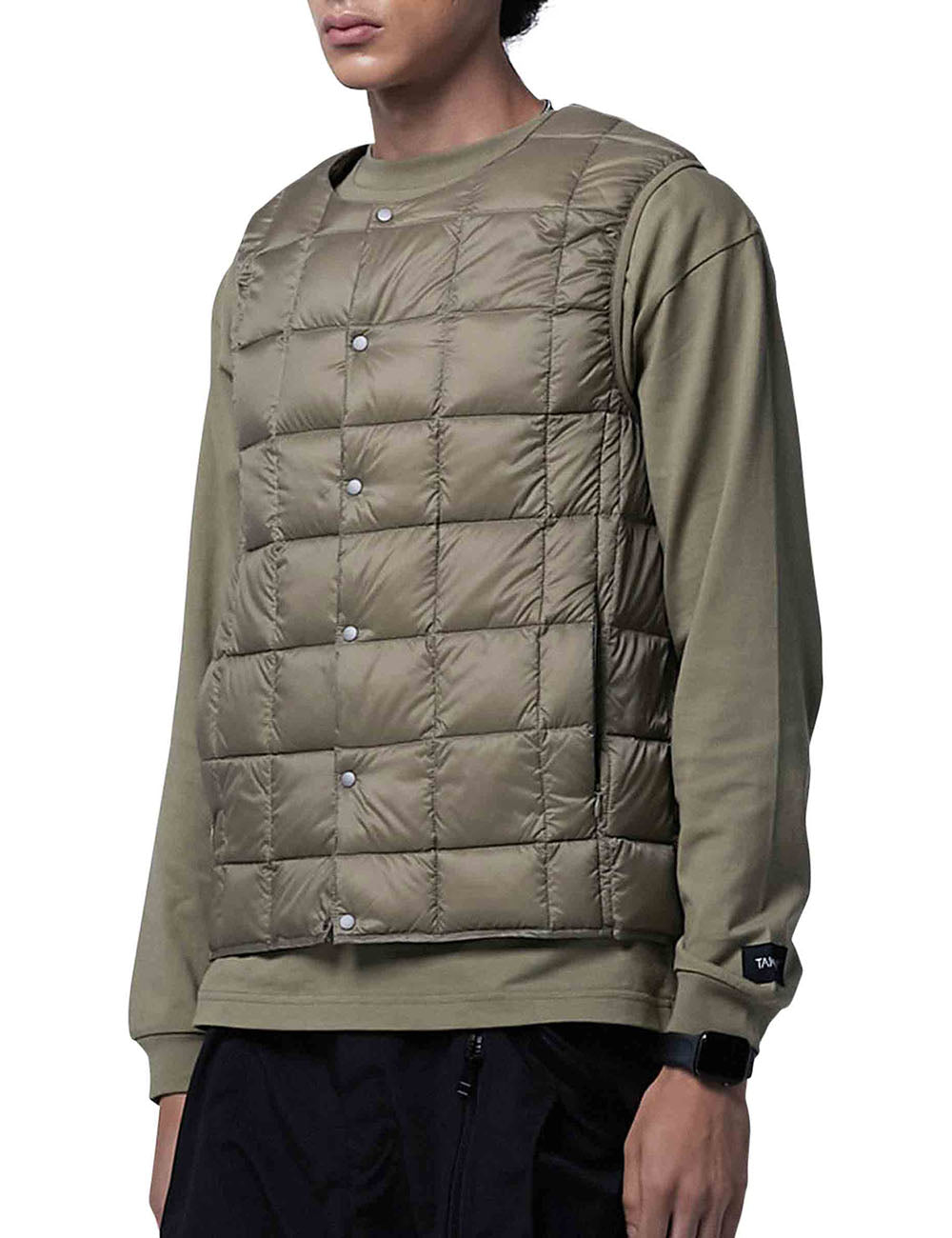 TAION MENS CREW NECK BUTTON DOWN VEST