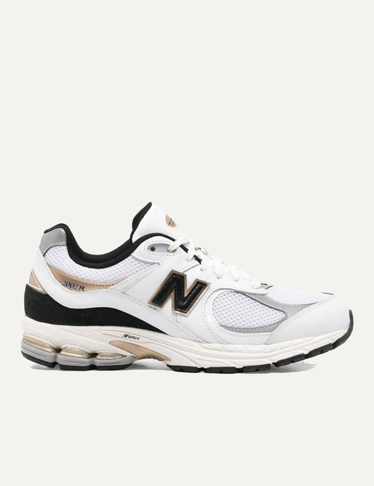 NEW BALANCE 2002R CLASSICS SHOE