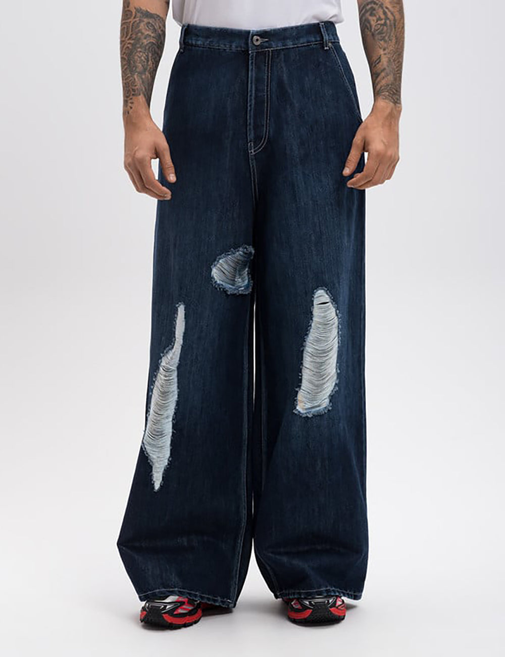 OFF WHITE SHINY SHREDDED WIDE JEANS