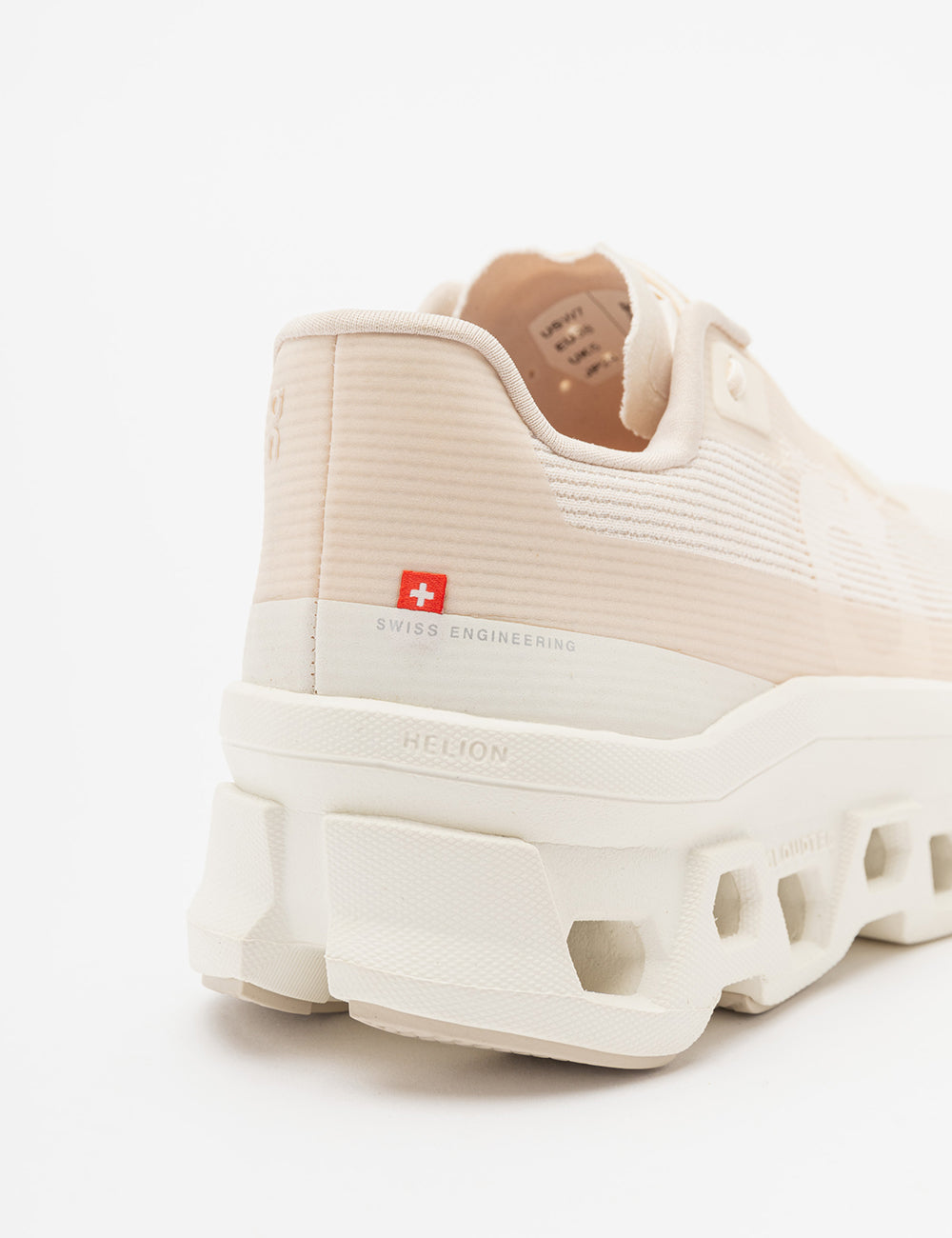 ON CLOUDMONSTER VOID