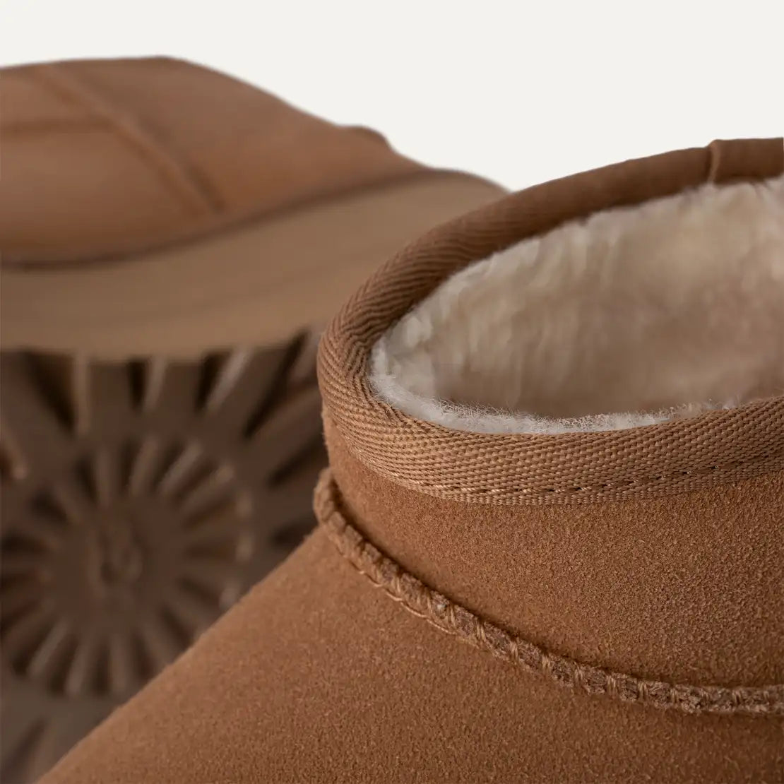 UGG CLASSIC ULTRA MINI PLAT CHESTNUT