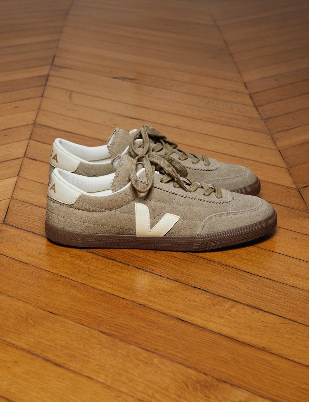 VEJA PANENKA TAUPE PIERRE BARK