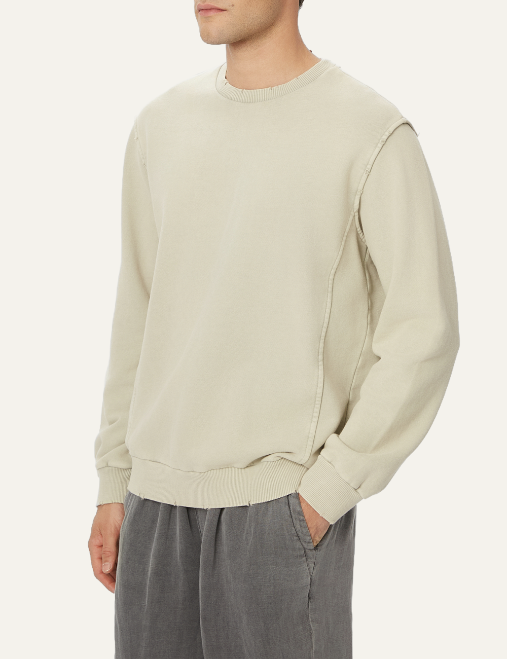 DIRTY LAUNDRY REGULAR CREWNECK WITH DESTROYS