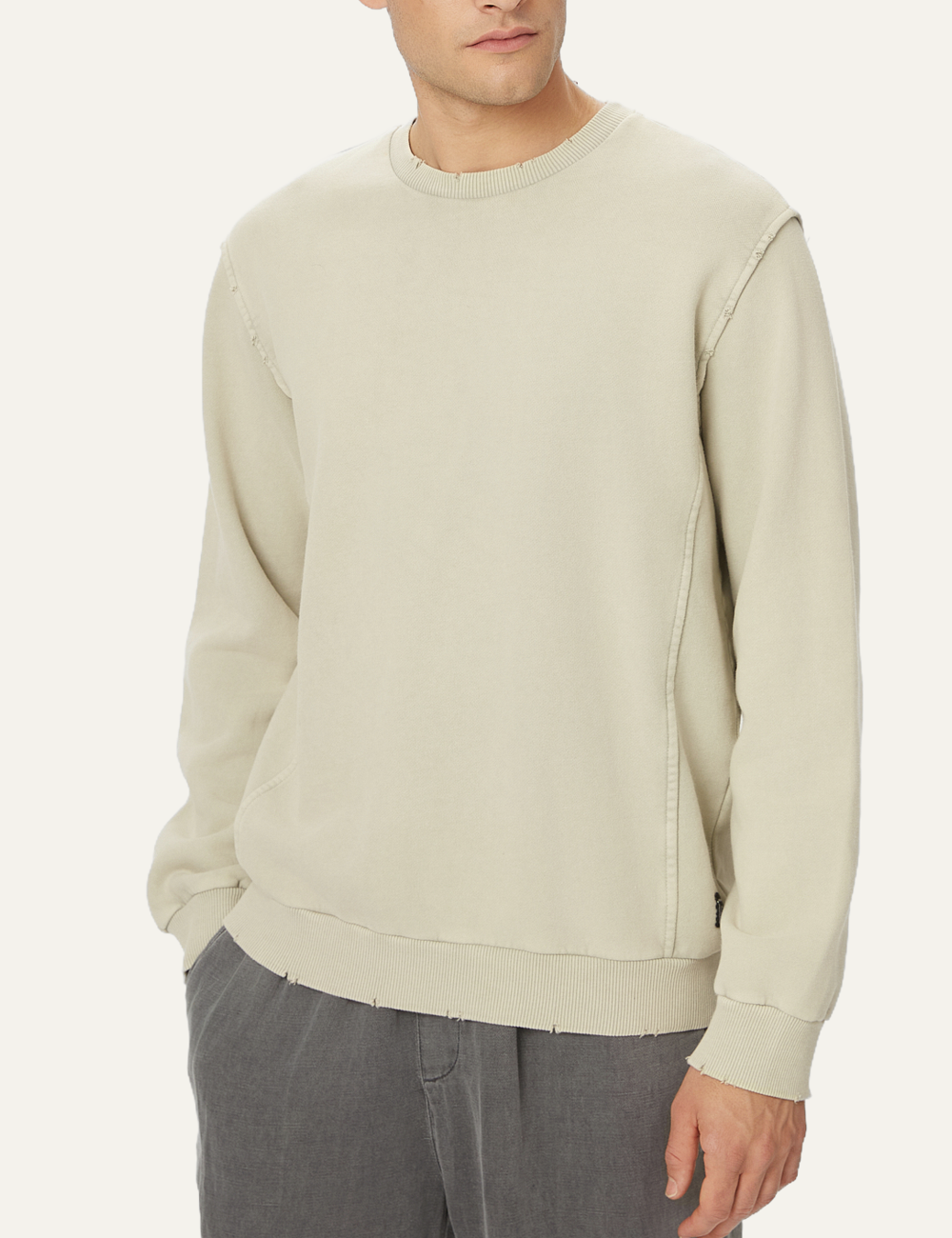 DIRTY LAUNDRY REGULAR CREWNECK WITH DESTROYS