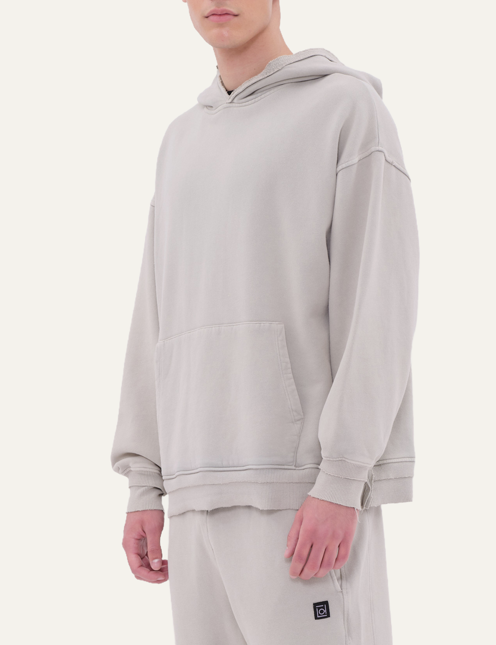 DIRTY LAUNDRY RELAXED HOODIE WITH RIB DETAILS
