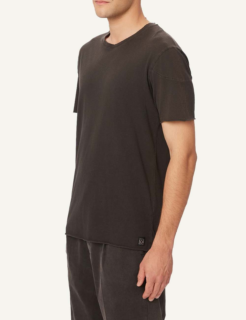 DIRTY LAUNDRY OPEN STITCHES T-SHIRT VINTAGE BLACK