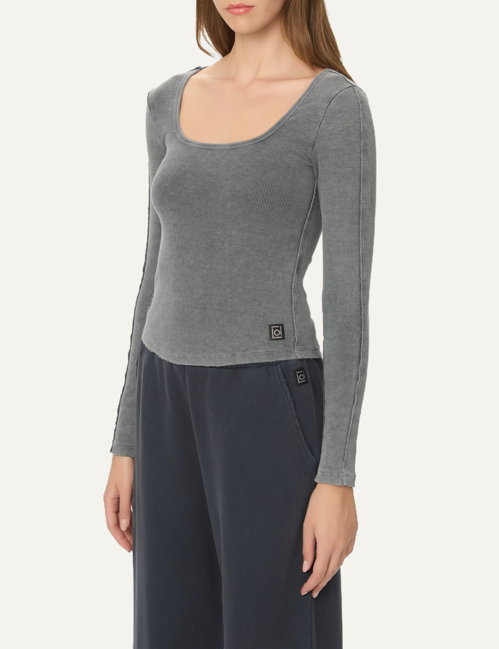 DIRTY LAUNDRY SCOOPNECK RIB LONGSLEEVE