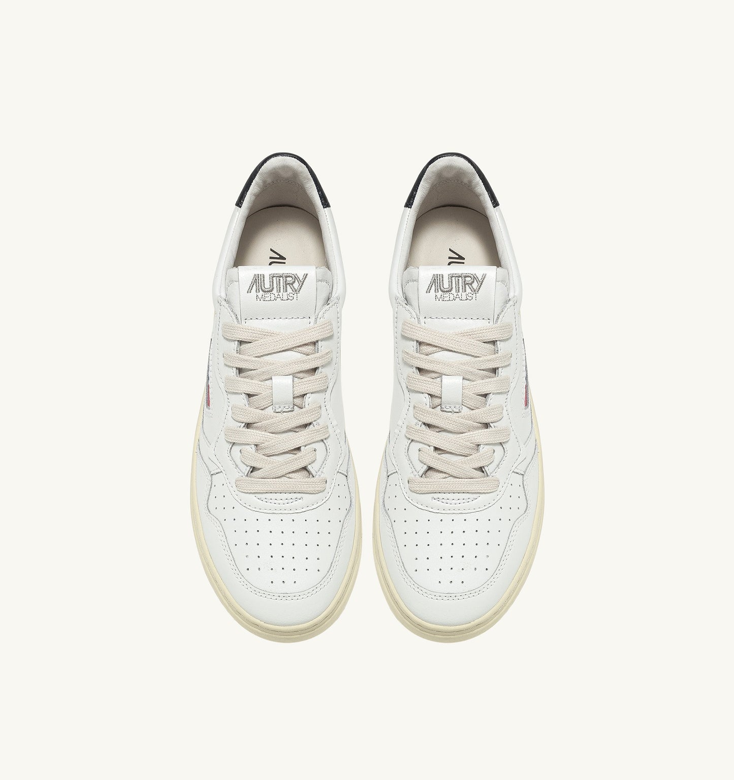 AUTRY MEDALIST LOW W BLACK